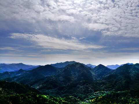 蓝色群山