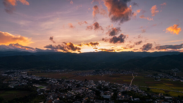 大理沙溪麦田