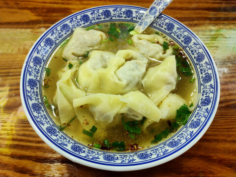 香菇鲜肉馄饨