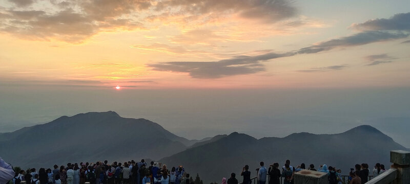 高山落日