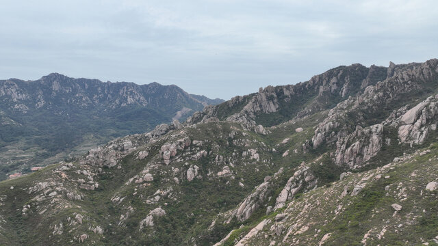 乳山岠嵎山