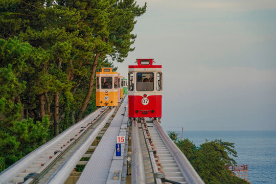 胶囊火车户外缆车釜山韩国旅游