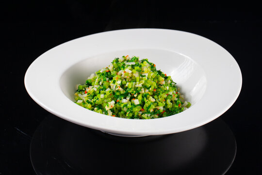 小炒燙蘿卜菜