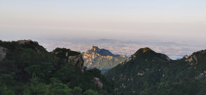 日照泰山山顶