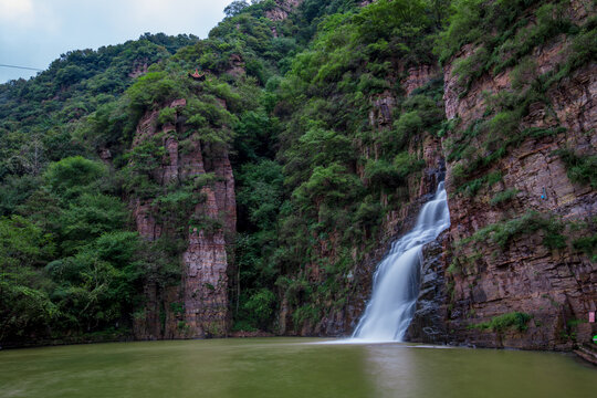 龙潭大峡谷