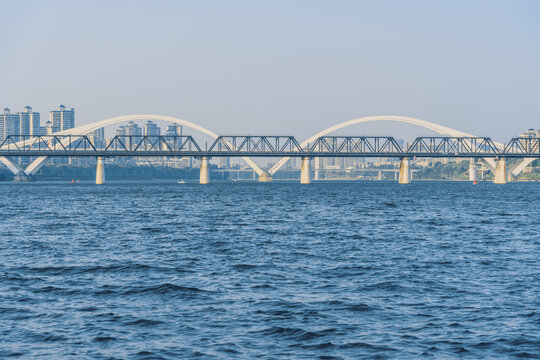 广西柳州铁桥和广雅大桥