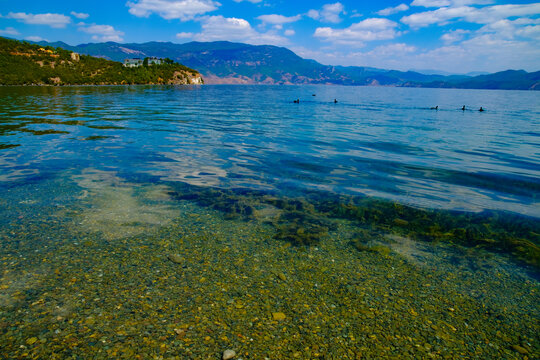 云南泸沽湖景区水底美景