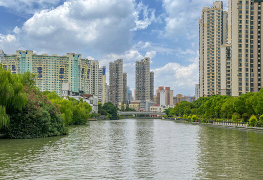 上海苏州河城市建筑风光