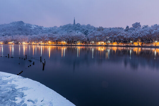 西湖雪韵