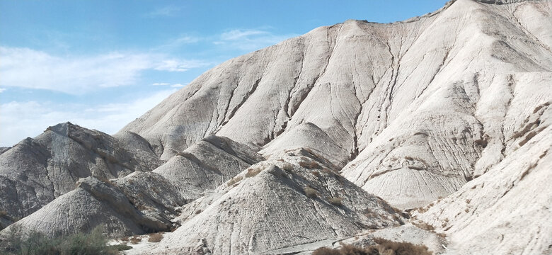 新疆库车天山神秘大峡谷