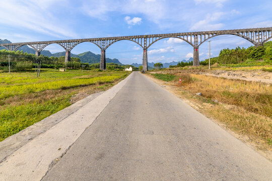 农村高架渠