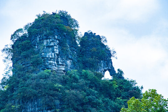 象鼻山