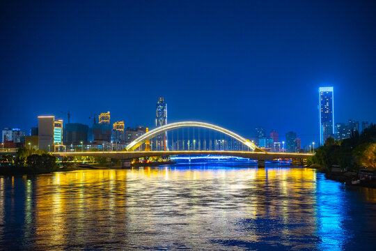 兰州黄河桥夜景