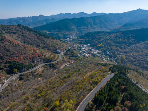 济南彩石劈山红叶