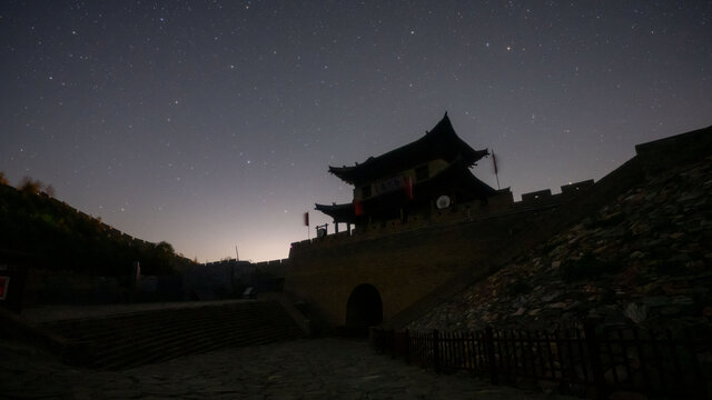 忻州雁门关地利门星空风光