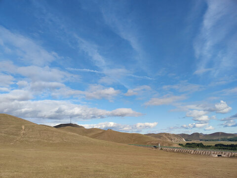 草原山坡草场