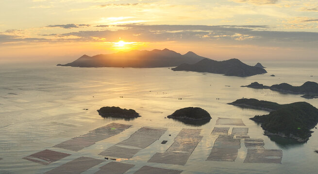 航拍福建霞浦海上日出