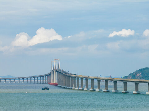 航拍廣東汕頭南澳大橋