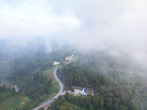 山村的早晨