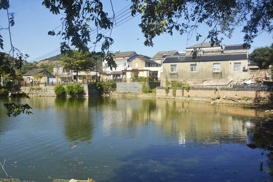 乡村民居生活场景