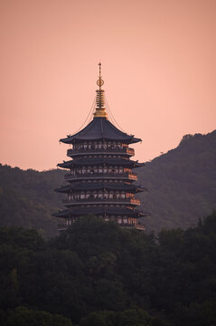 杭州雷峰塔雷峰夕照