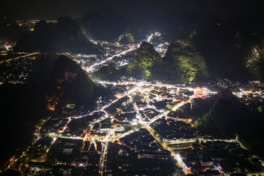 阳朔西街夜景