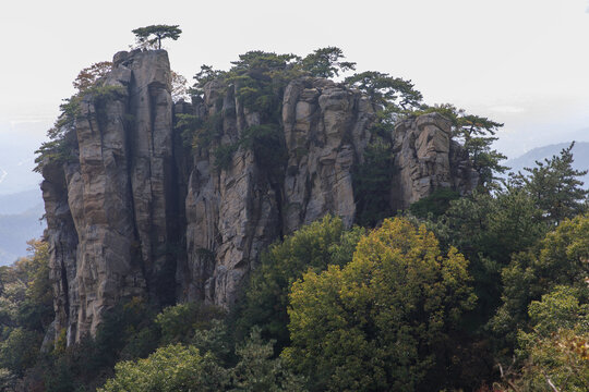 蒙山鹰窝峰