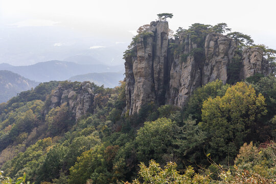 蒙山鹰窝峰