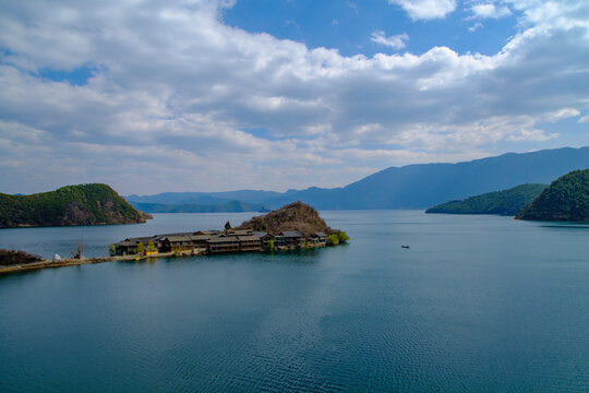 云南泸沽湖景区里格半岛美景