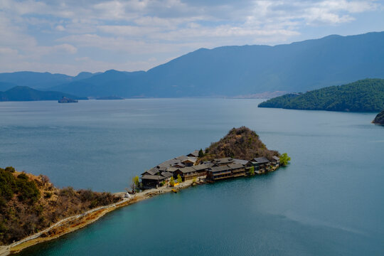 云南泸沽湖景区里格半岛美景