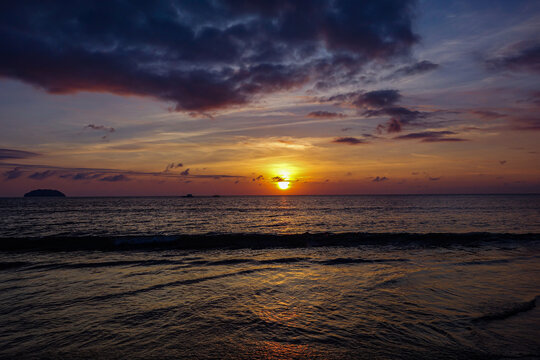 海上夕阳