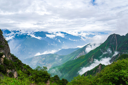 四川轿顶山