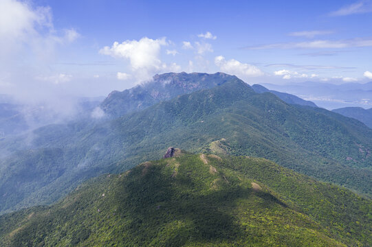 七娘山