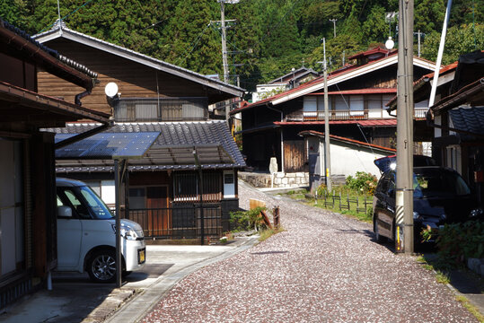 日本山村