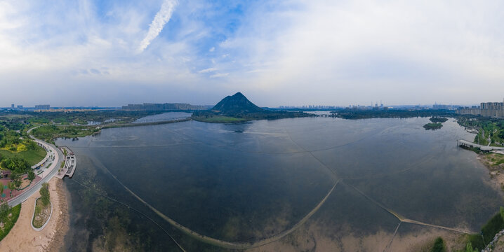 山东济南华山湖航拍全景