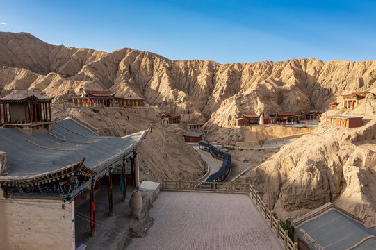 甘肃张掖肃南祁丰乡文殊寺景区