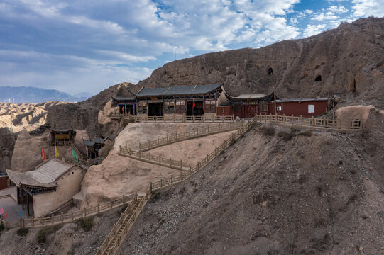 张掖肃南祁丰乡文殊寺景区