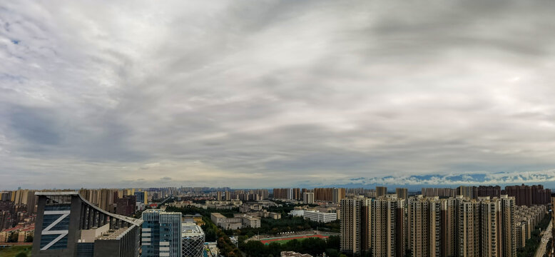 暴风雨来临前