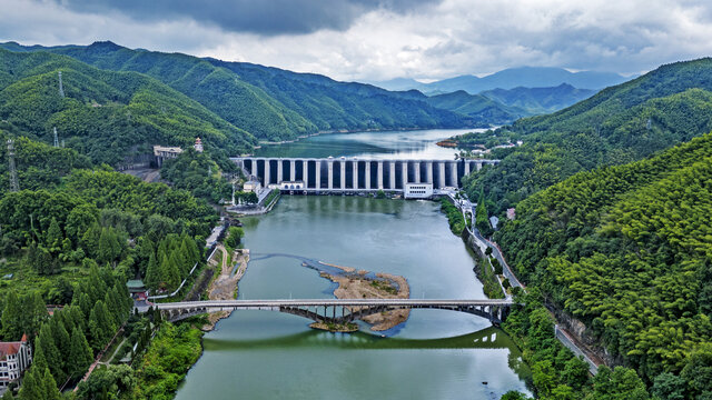 佛子岭水库风光