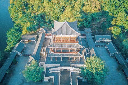 航拍广西柳州文庙崇圣堂