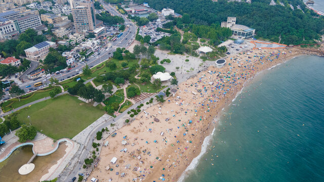 航拍大连傅家庄海滨浴场