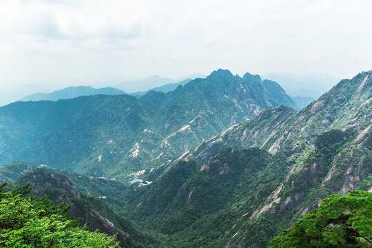 水墨黄山全景大图