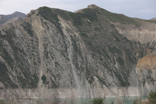 高山