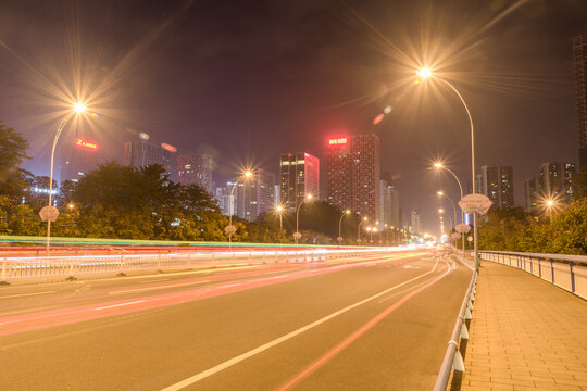 车流夜景