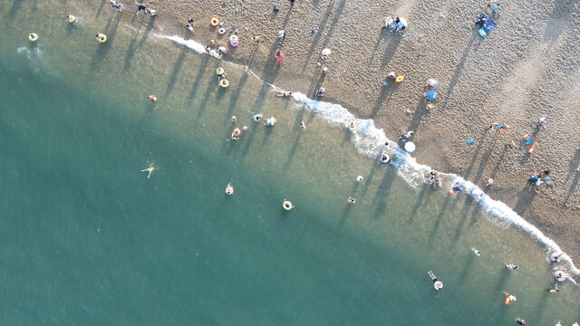 航拍大连棒槌岛夏日海滩