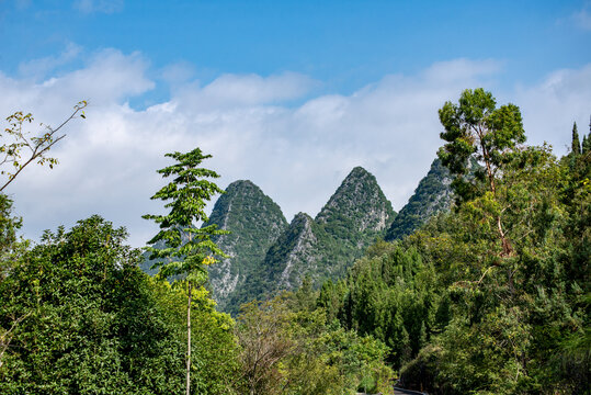 万峰林群山