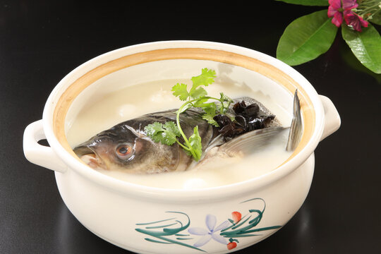 魚頭湯