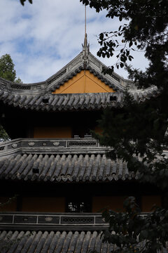 龙华古寺