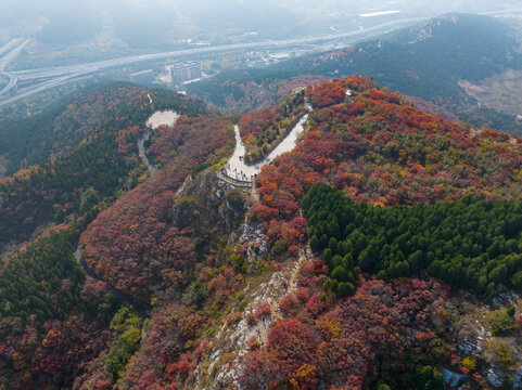 济南蚰蜒山秋色