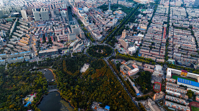 秋季的中国长春市城区景